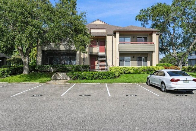 Foto del edificio - 10263 Gandy Blvd N