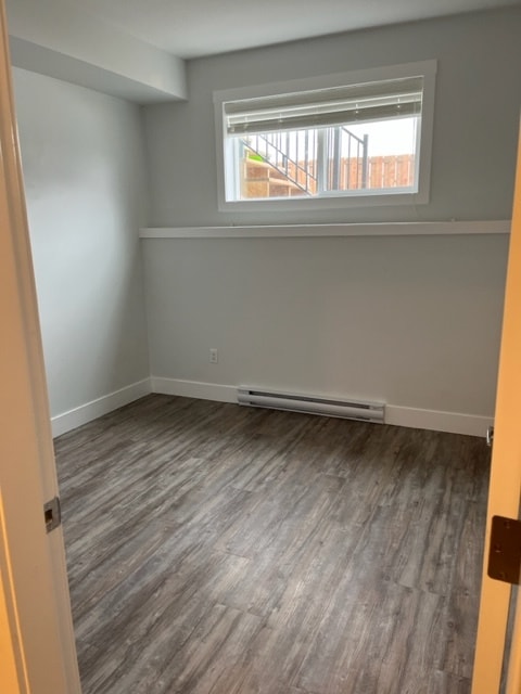 Building Photo - 8408-B-8488 88 Ave