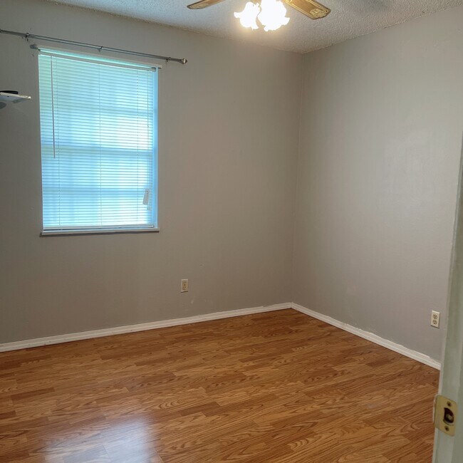 Foto del edificio - 2055 Campbell St