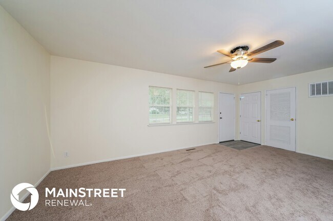 Foto del edificio - 6001 Reigh Count Dr