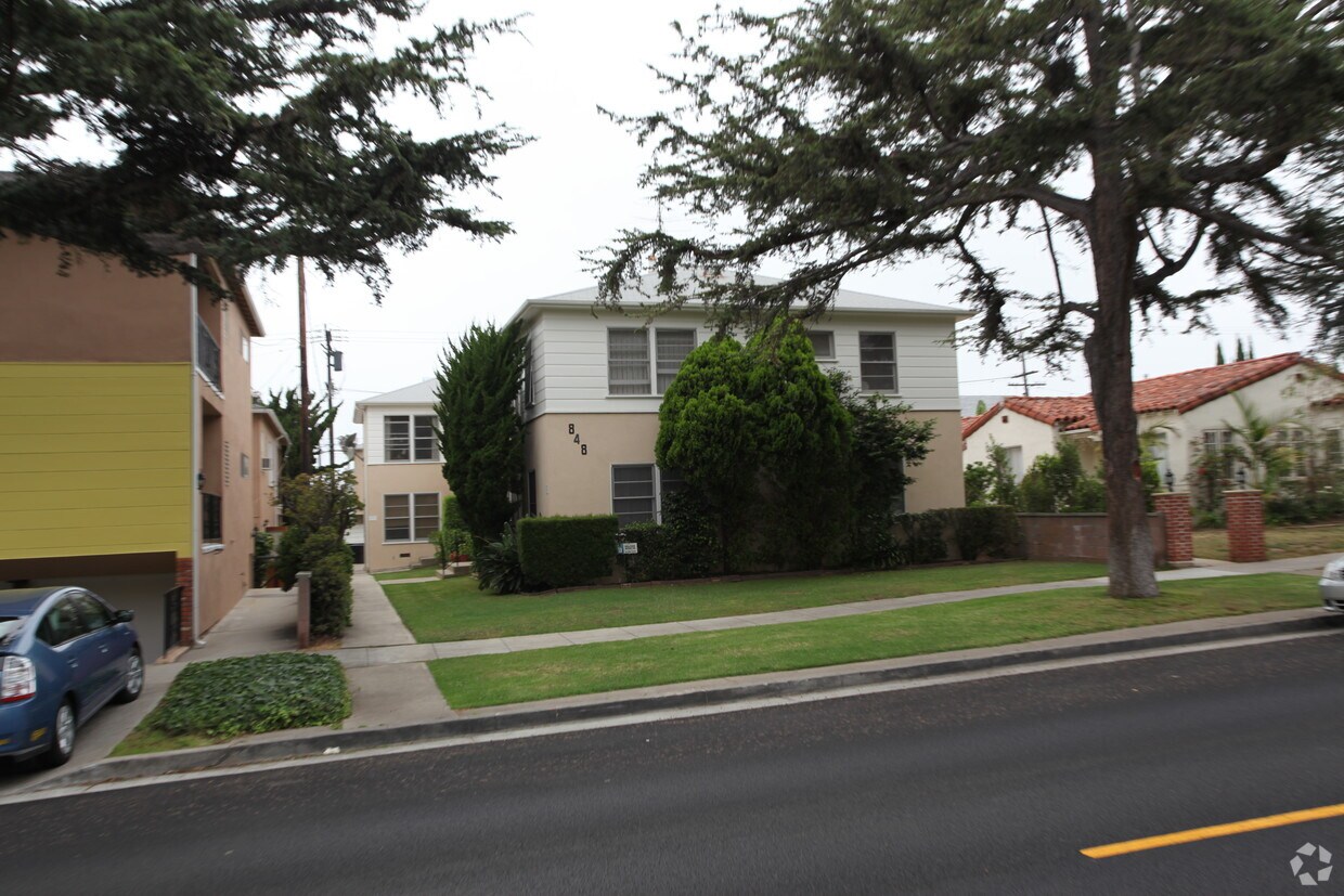 Foto principal - 848 14th St