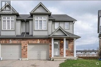 Building Photo - 77 Iron Gate St
