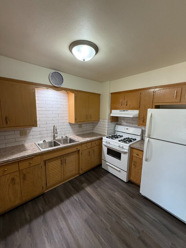 Foto del edificio - 8226 W Oklahoma Ave