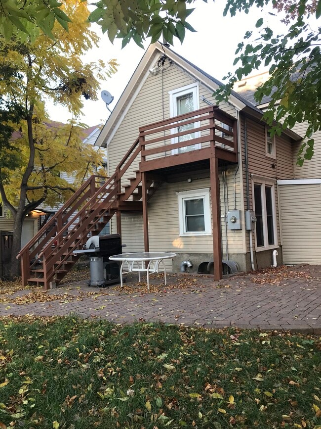 Back of house - 3016 Harriet Ave