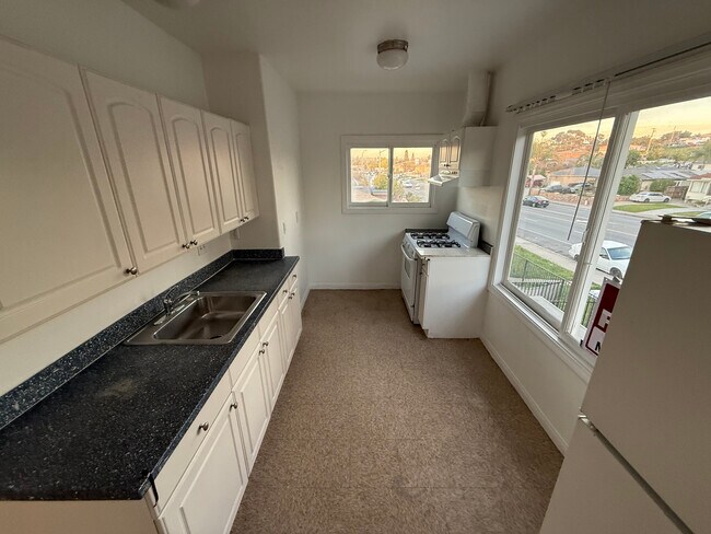 Foto del edificio - 5164 Imperial Ave