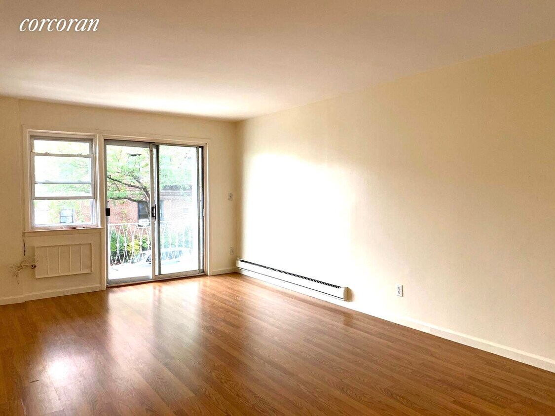 Foto principal - 40-30 77th St
