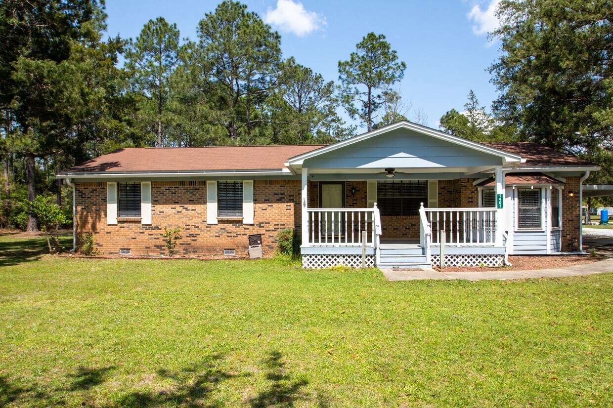 Primary Photo - 1401 Co Hwy 3280