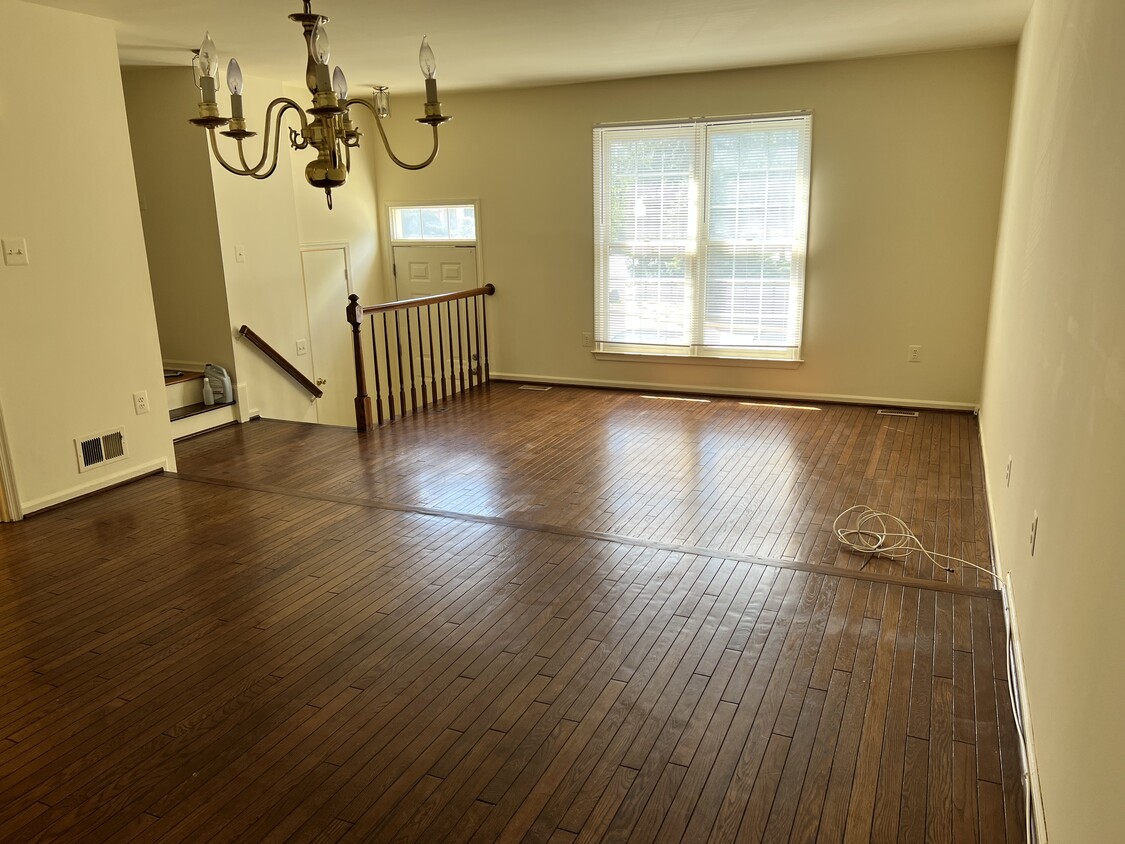 Living Room - 12670 Marcum Ct
