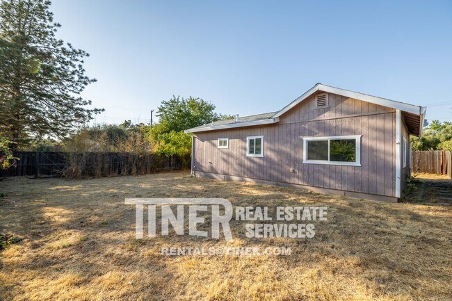 Foto del edificio - 9304 Orangevale Ave
