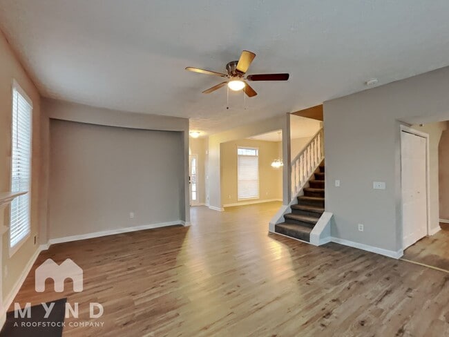 Building Photo - 2587 Riverwood Spring