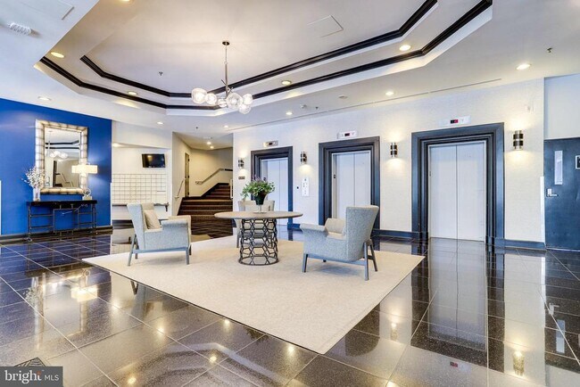 Foto del edificio - 1001 N Randolph St