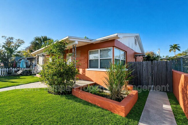 Foto del edificio - 761 22nd Ave S