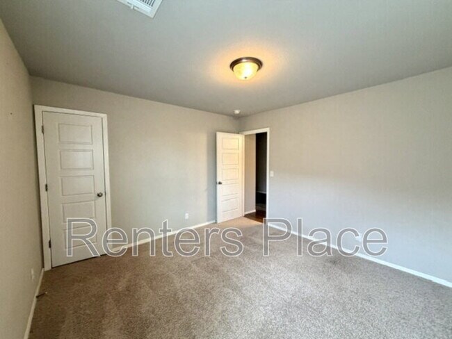 Foto del edificio - 14215 N 74th E Ave