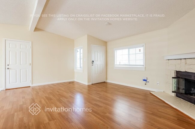 Building Photo - 1536 Emeric Ave