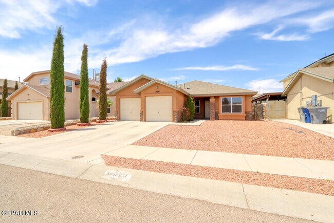 Foto del edificio - 14241 Smokey Point Dr