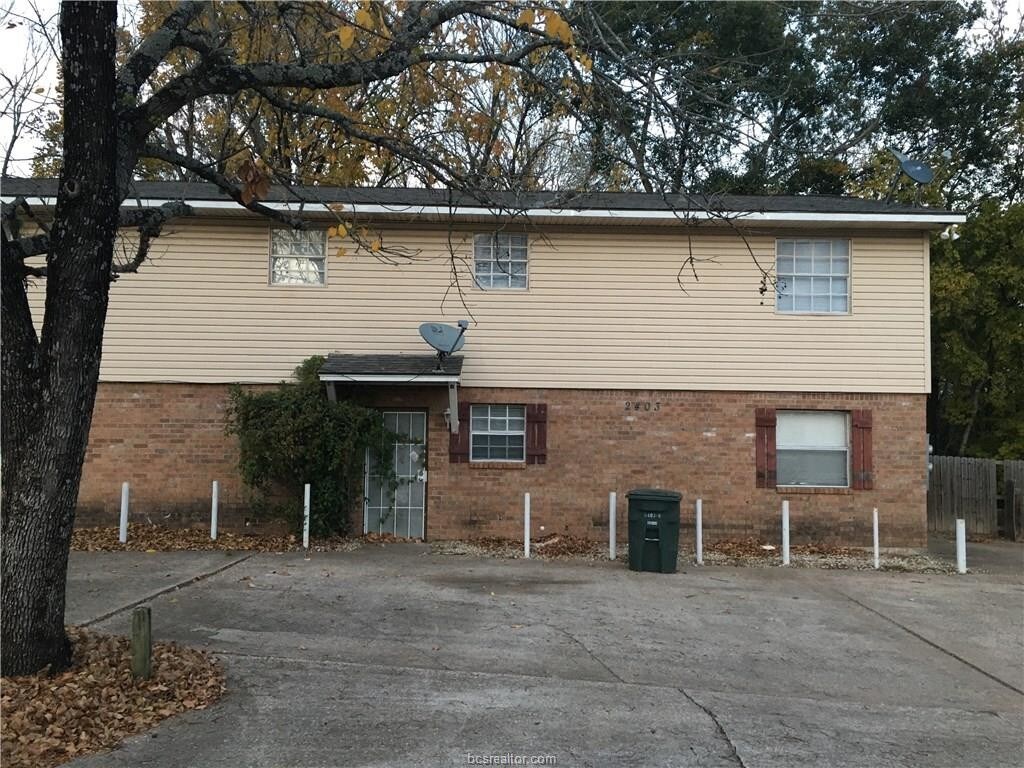 2403 Toro Ln, Bryan, TX 77807 Townhome Rentals in Bryan TX