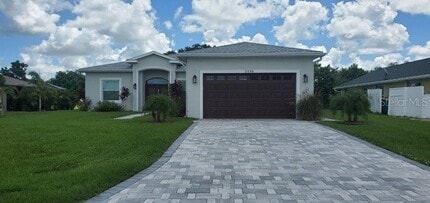 Building Photo - 2130 Peterborough Rd