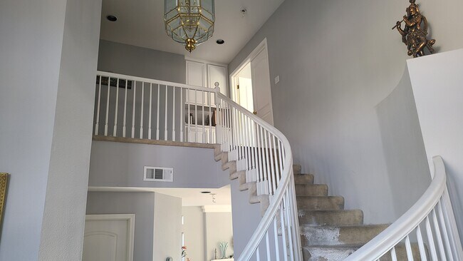 Building Photo - 1173 Eagle Ridge Way