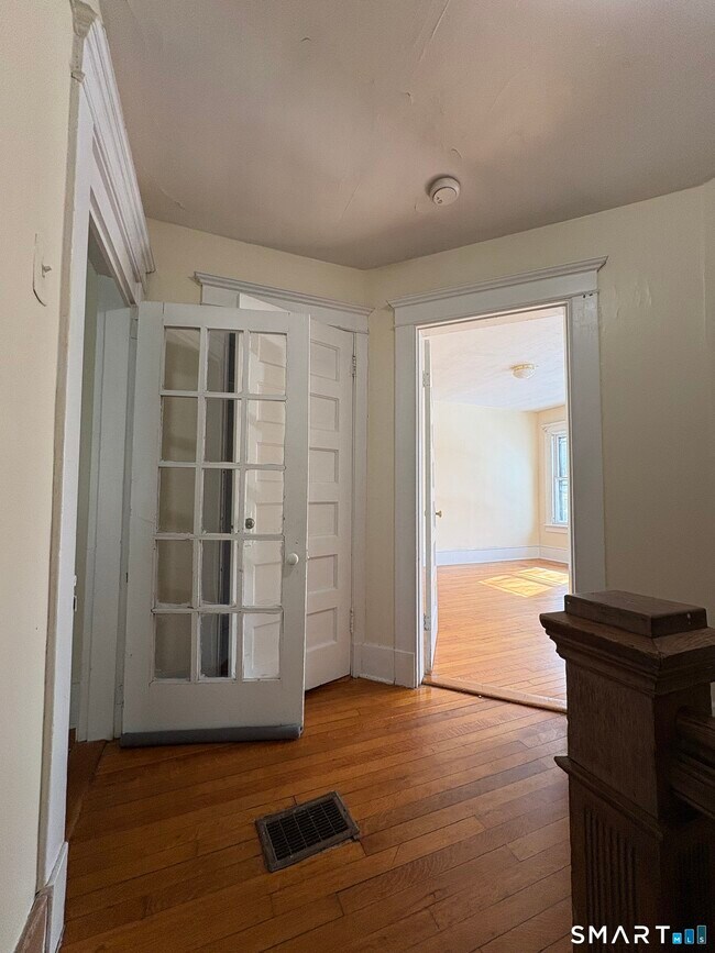 Foto del edificio - 797 Elm St