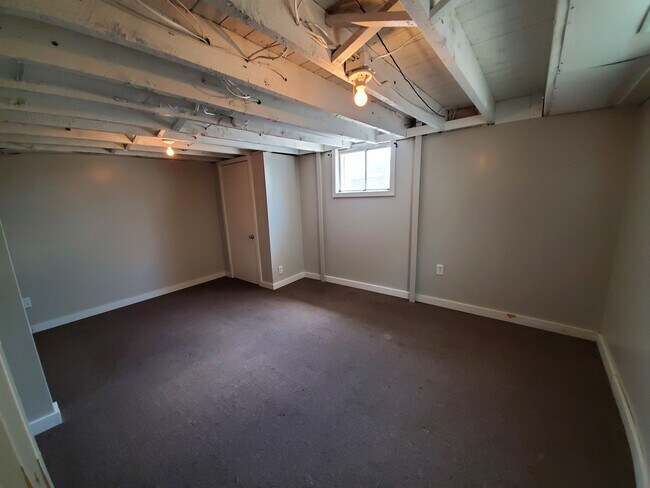 Foto del edificio - 2284 W Street