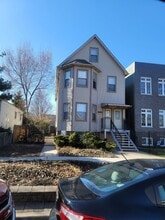 Building Photo - 3508 N Lowell Ave