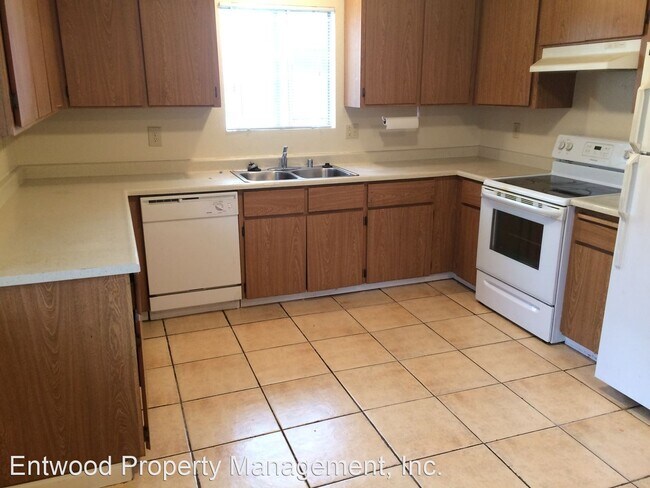 Foto del edificio - 4 br, 2 bath Room For Rent - 3 Braydon Ct ...