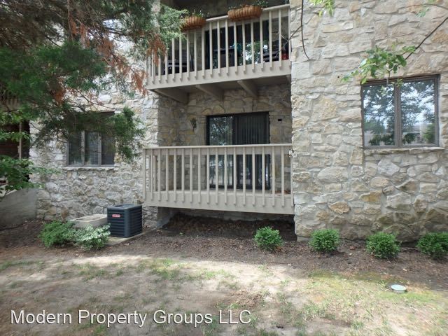 Foto principal - 2 br, 1 bath House - 104-7 E Green Meadows Rd