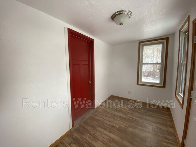 Foto del edificio - 33 Hartford Ave