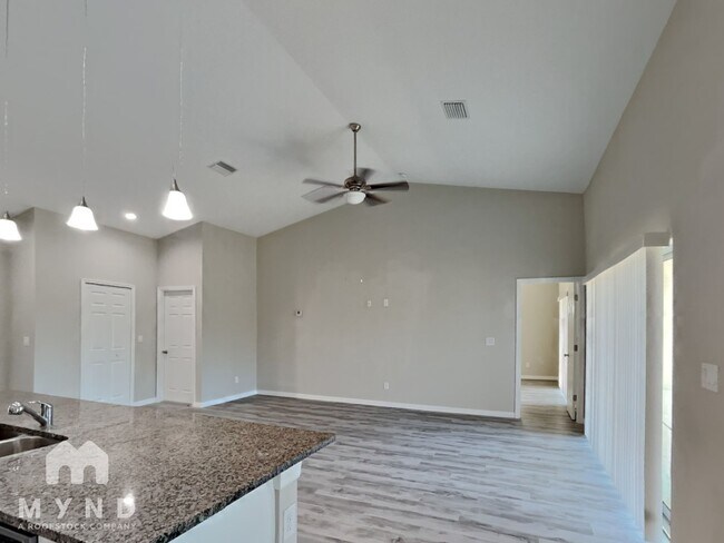 Foto del edificio - 7423 W Cameo Cir