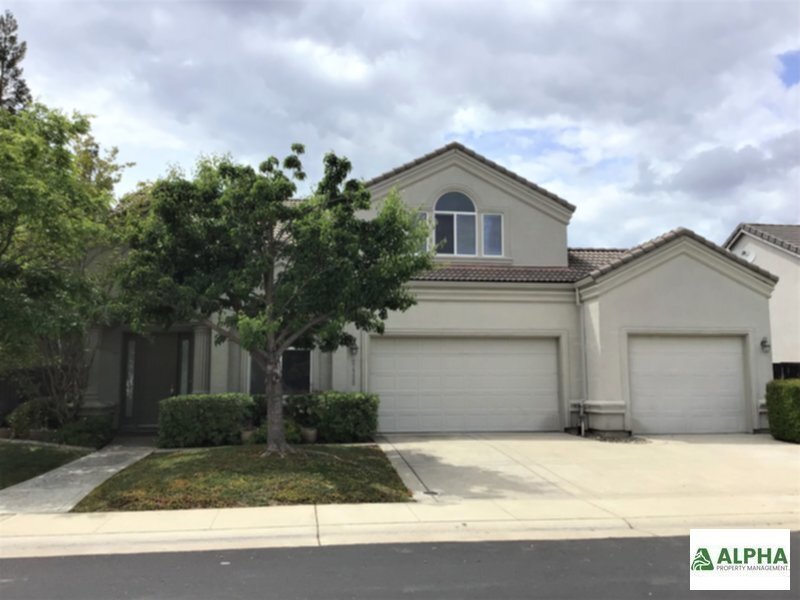 8458 Winterberry Dr, Elk Grovve, CA 95824 House Rental in Elk Grovve