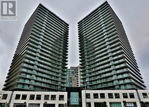 Building Photo - 5500 Yonge St