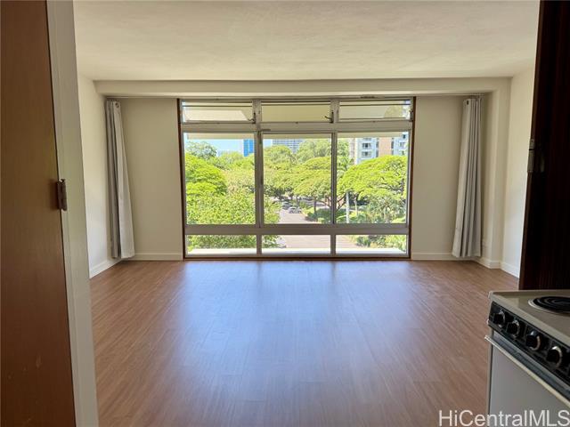 Foto del edificio - 1511 Nuuanu Ave