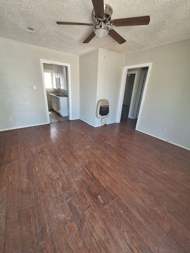 Foto del edificio - 2 bedroom, 1 bath