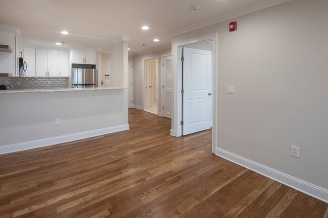Interior Photo - Legion Manor: In-Unit Washer & Dryer, Cold Water Included, Elevator, Fitness Center, and Cat & Do...