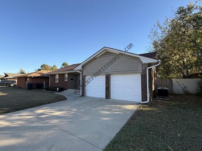 Foto del edificio - 1404 NW 103rd St