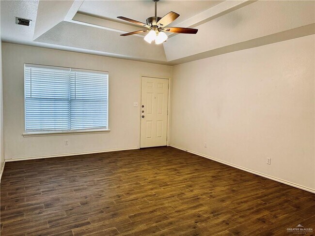 Foto del edificio - 7108 N 7th St