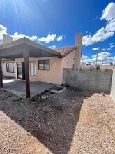 Building Photo - 372 Rushing Creek Ct