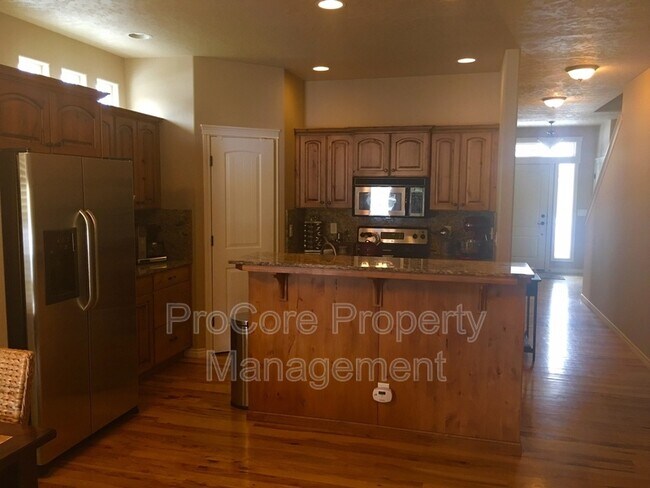Building Photo - 3194 S Signorello Ln