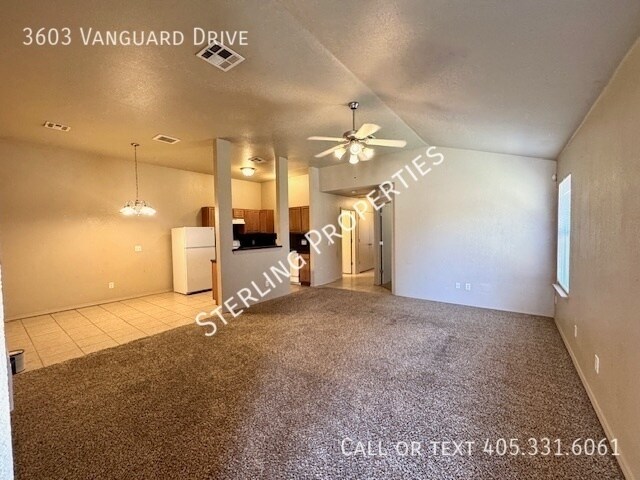 Foto del edificio - 3603 Vanguard Dr
