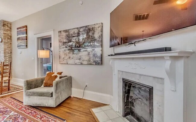 Foto del edificio - 512 E 33rd St