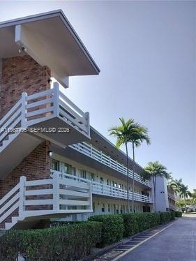Foto del edificio - 700 Layne Blvd
