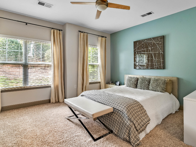 Spacious Master Suite - Bridford West