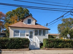 Building Photo - 53 Ramsey Ave Building Photo - 53 Ramsey Ave
