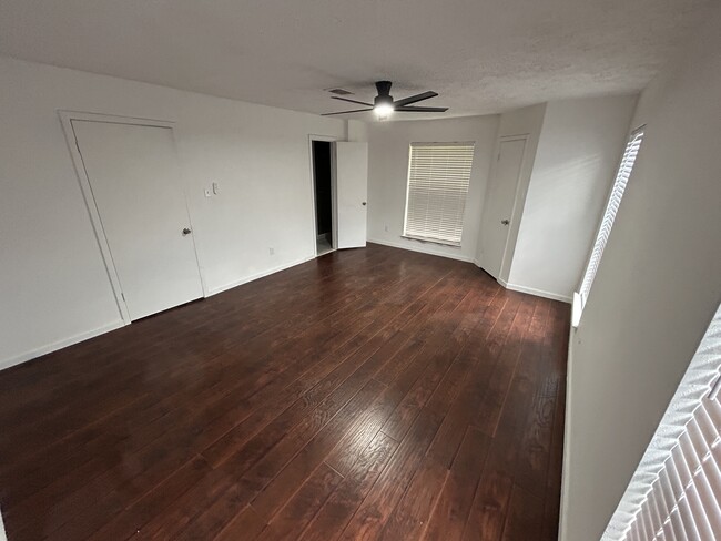Building Photo - 2714 Spring Pl Dr