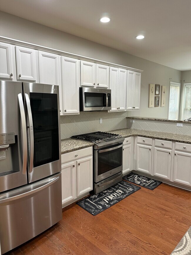 Foto del edificio - 3571 Archgate Ct