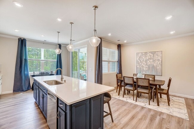 Foto del edificio - 16728 Summers Walk Blvd