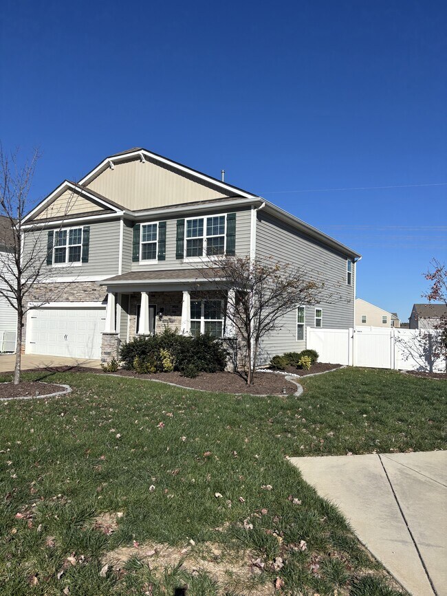 Foto del edificio - 145 Relict Dr