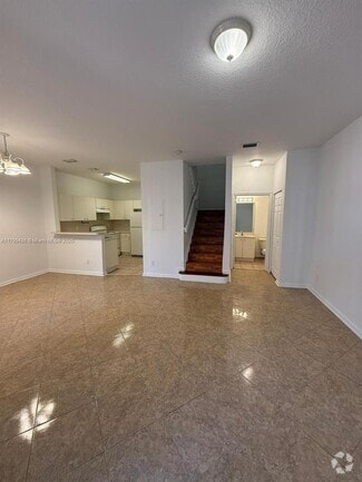 Building Photo - 1410 S Santa Catalina Cir