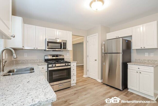 Building Photo - Executive Home in Loganville Cul-De-Sac