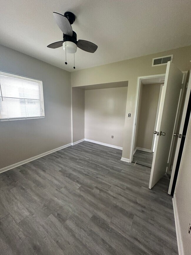 Foto del edificio - Charming Home Near I-4 in Altamonte Springs!